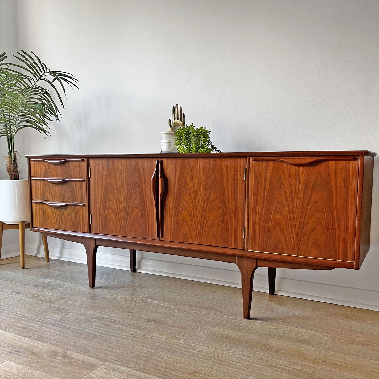 Vintage Mid-Century 1960s Jentique Teak Long John Sideboard TV Unit