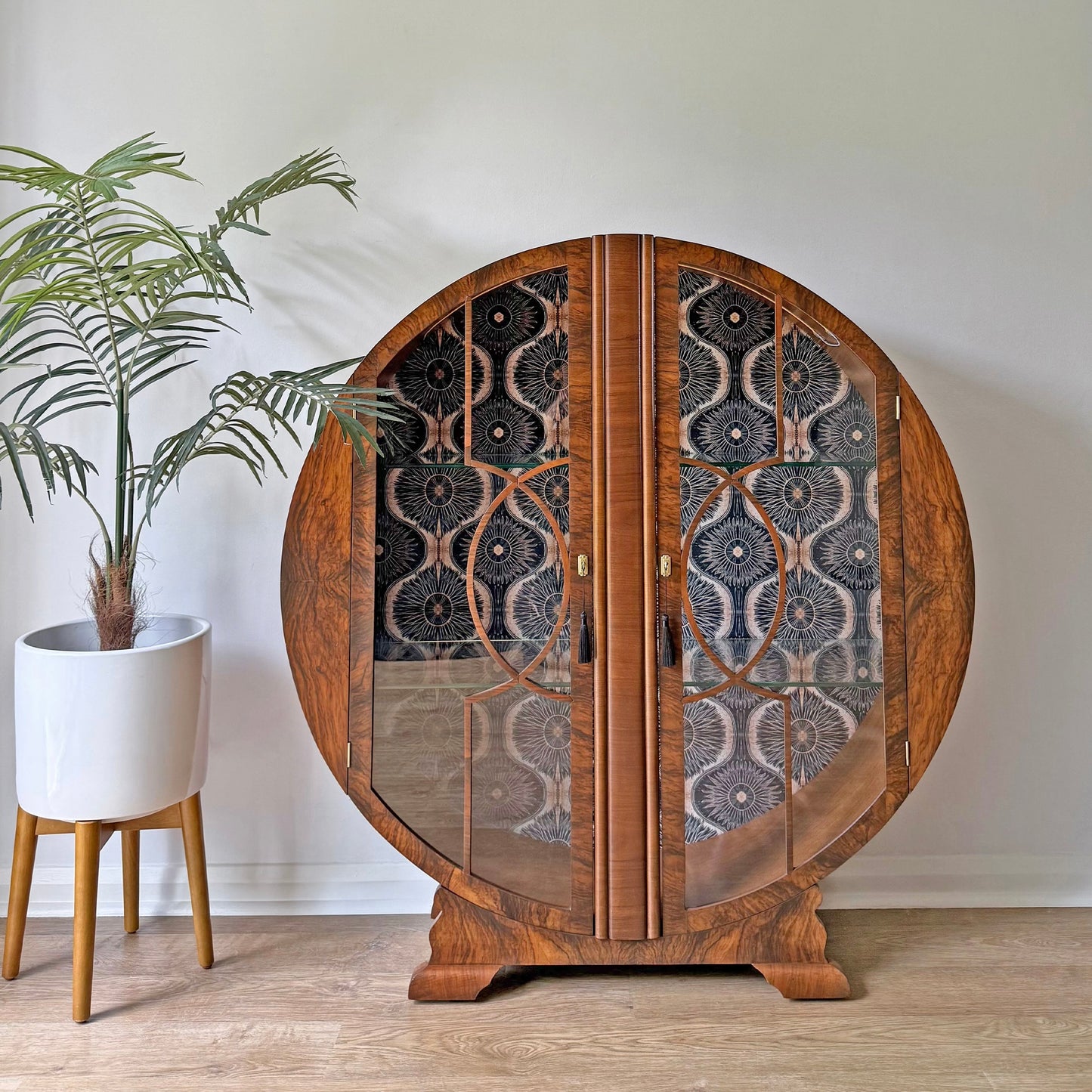 Rare Art Deco 1930s Walnut Round Circular Cocktail Drinks Cabinet - Anna Hayman 'Bibana'