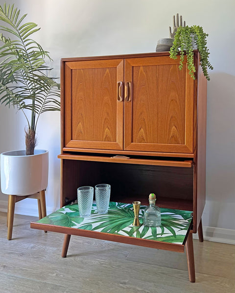 Vintage Mid Century G Plan Fresco Drinks Cocktail Cabinet on Wooden Legs - Tropical Palms