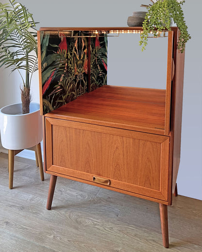 Vintage Mid Century G Plan Fresco Drinks Cocktail Cabinet on Wooden Legs - Tropical Parrot