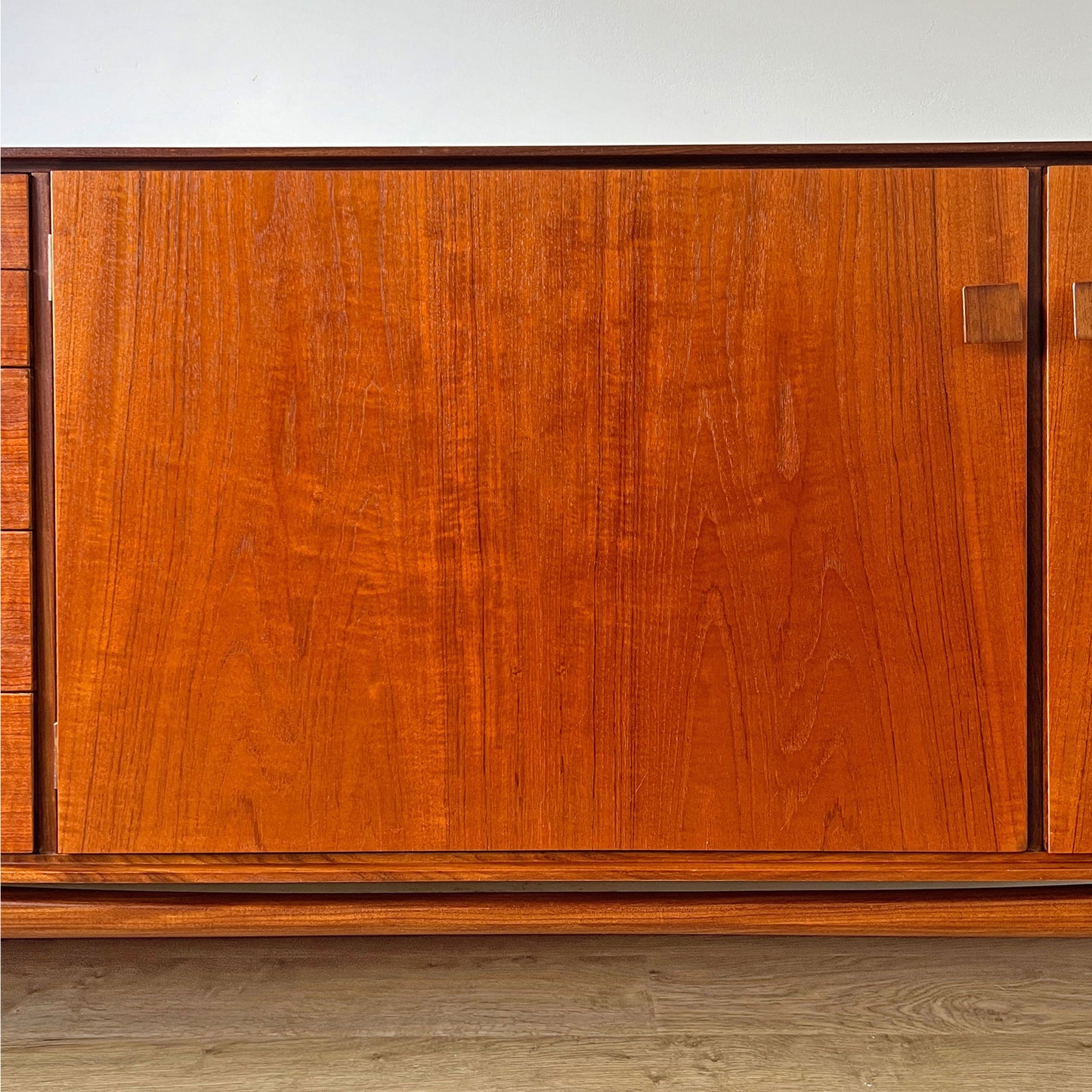 G Plan lb Kofod Larsen Teak Sideboard - Vintage Midcentury