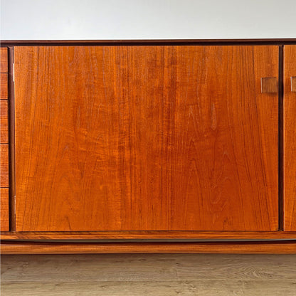 G Plan lb Kofod Larsen Teak Sideboard - Vintage Midcentury