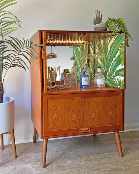 Vintage Mid Century G Plan Fresco Drinks Cocktail Cabinet on Wooden Legs - Tropical Palms