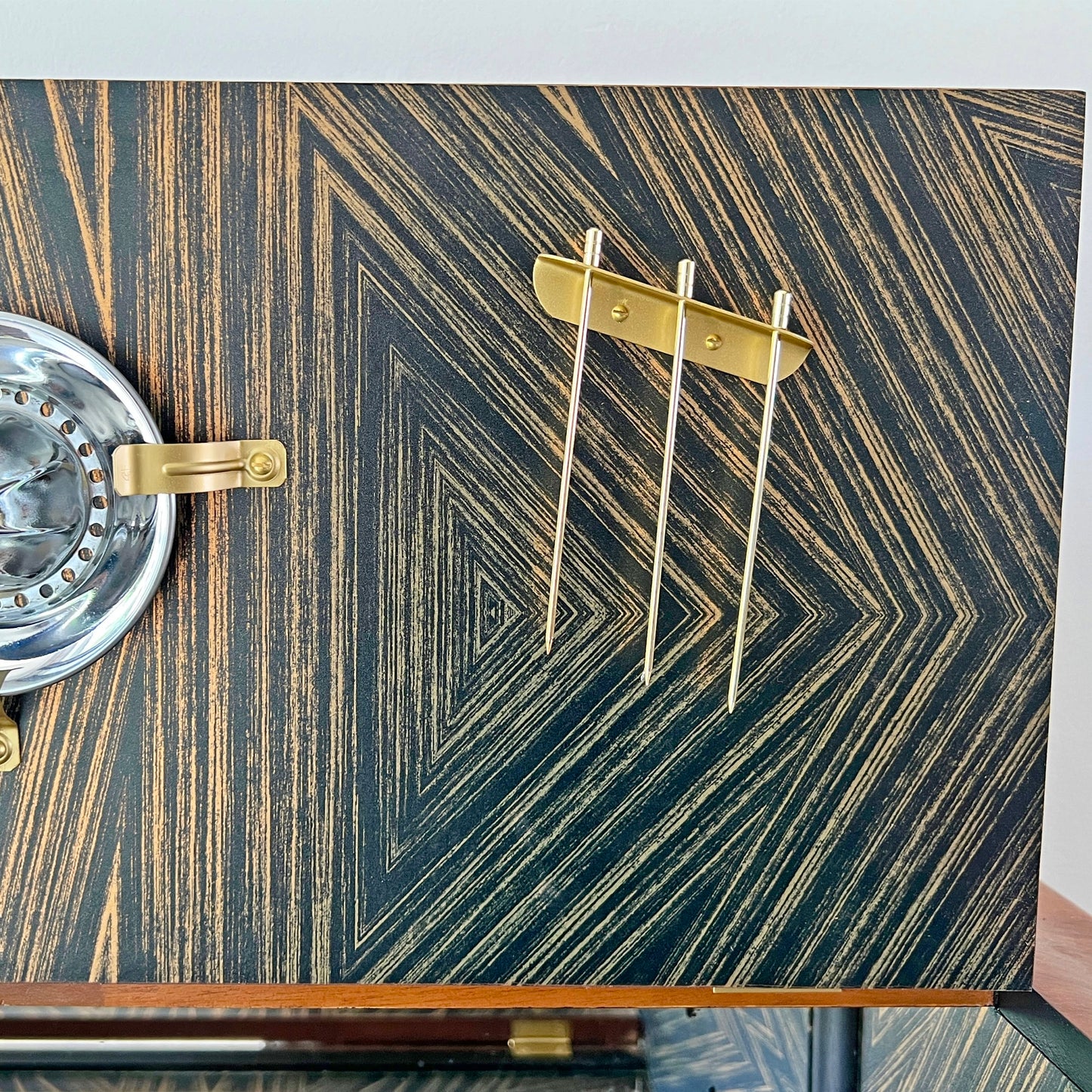 Luxury Art Deco Gold Starburst Walnut Drinks Cocktail Cabinet - ‘The Supernova’