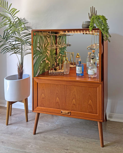 Vintage Mid Century G Plan Fresco Drinks Cocktail Cabinet on Wooden Legs - Tropical Palms