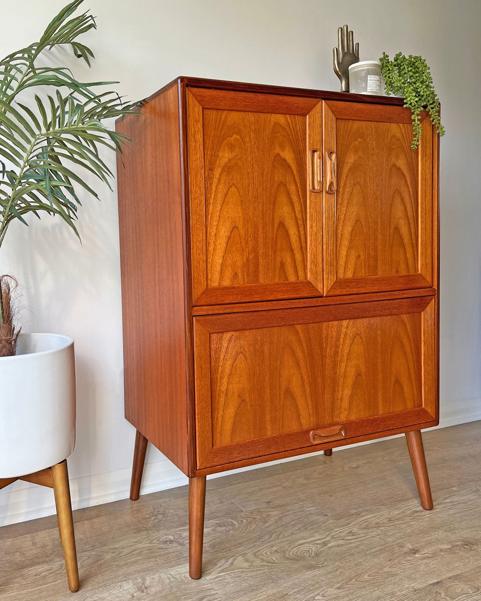 Vintage Mid Century G Plan Fresco Drinks Cocktail with Bottle