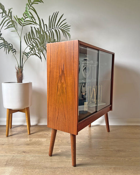 Vintage G Plan Teak Small Glass Fronted Display Drinks Cabinet - Fornasetti Tema E Variazioni 1