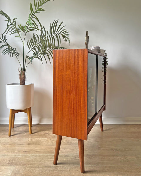 Vintage G Plan Teak Small Glass Fronted Display Drinks Cabinet - Fornasetti Tema E Variazioni