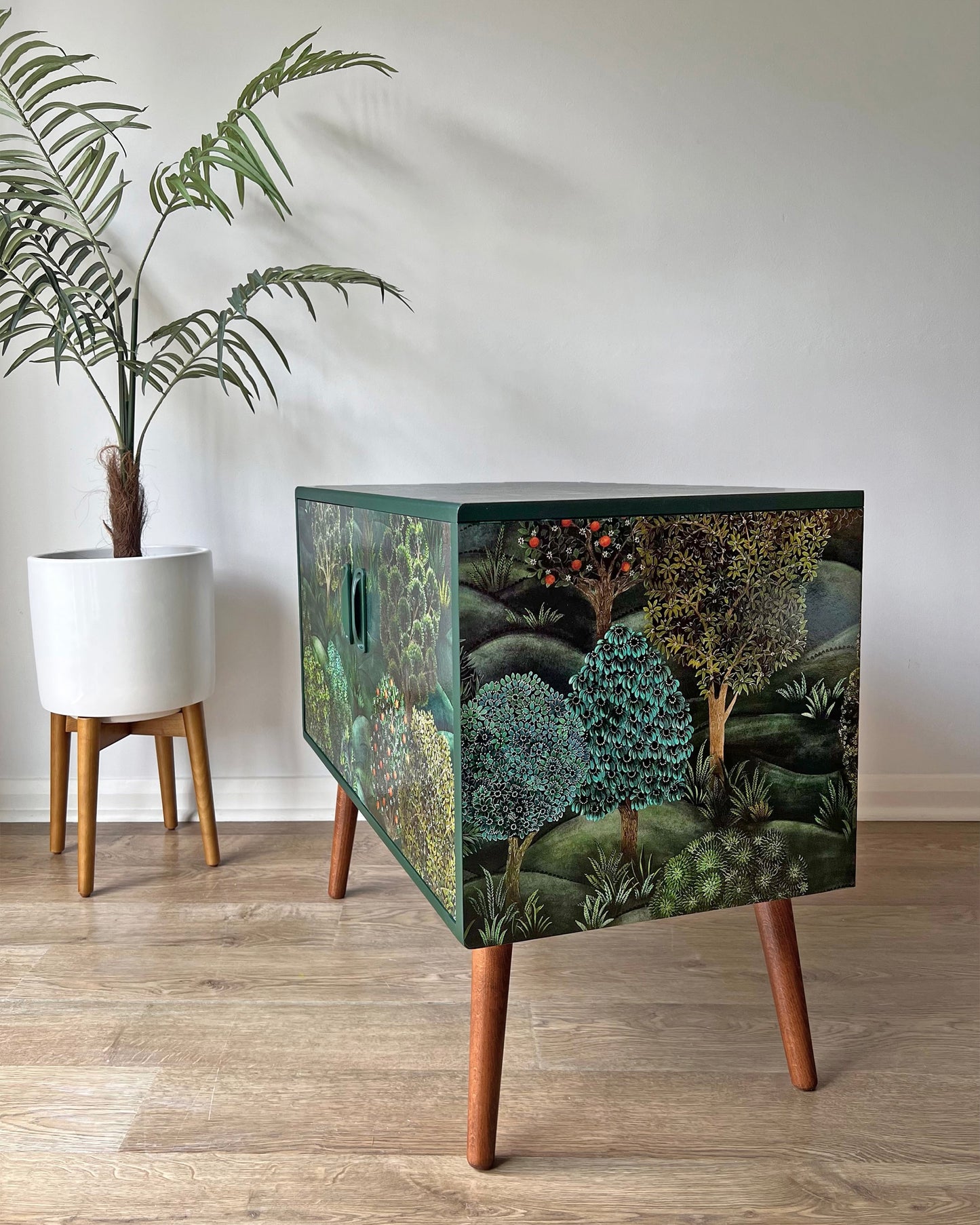 Cole & Son Forest Vintage Mid-Century G Plan Fresco Small Sideboard Vinyl Cabinet TV Stand - *MADE TO ORDER*